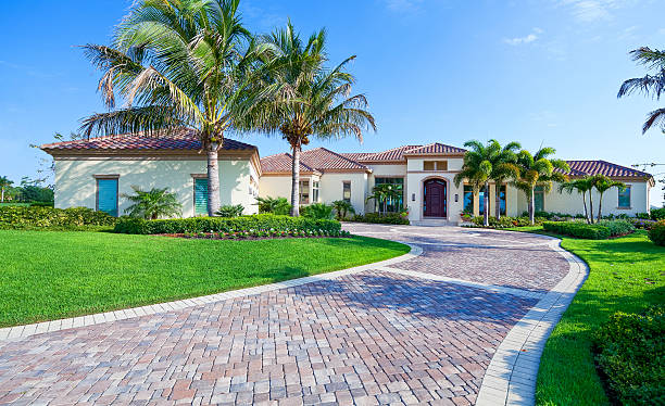 Best Local Driveway Pavers  in Coal Grove, OH